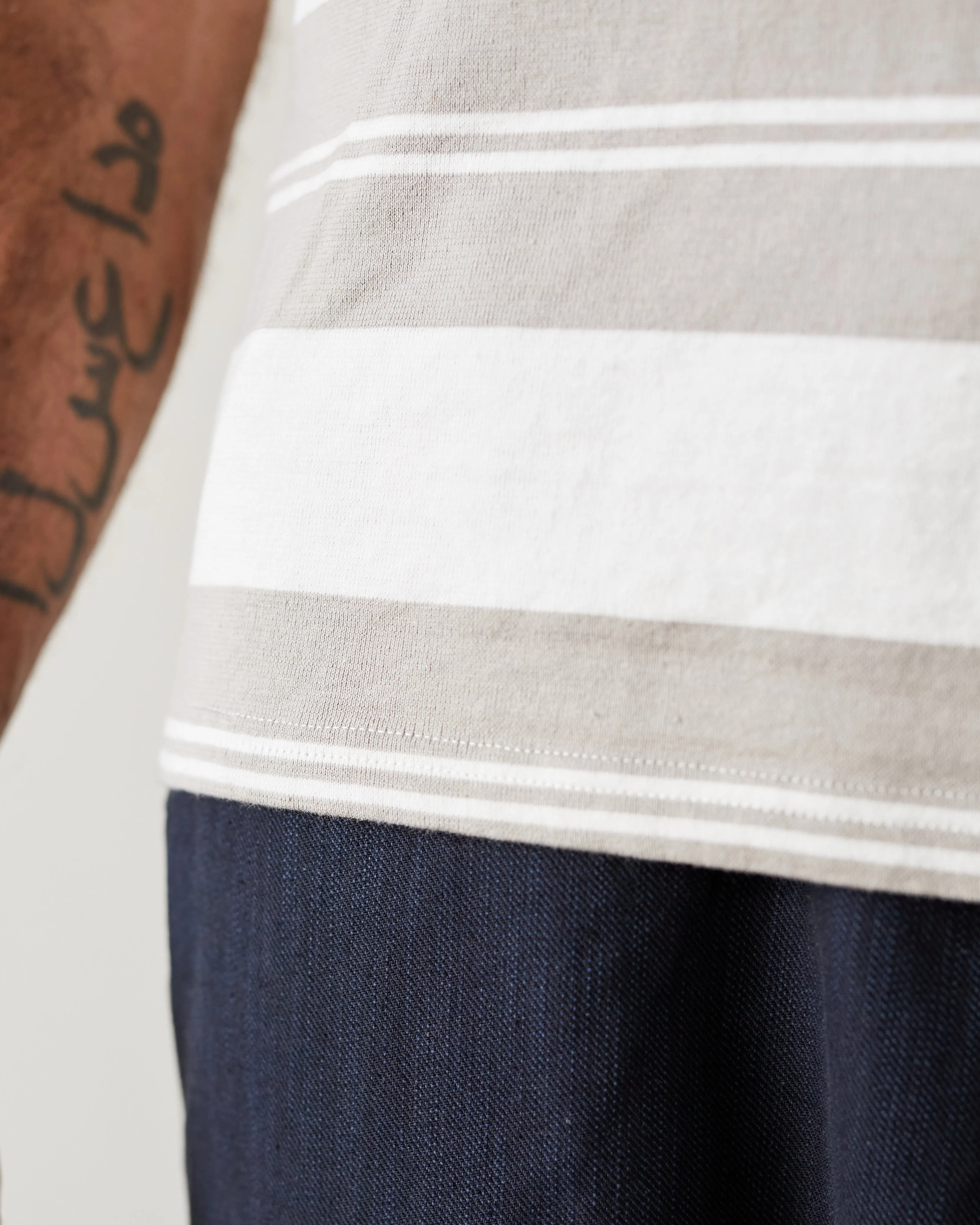 Arpenteur Match Tee, White/Stone