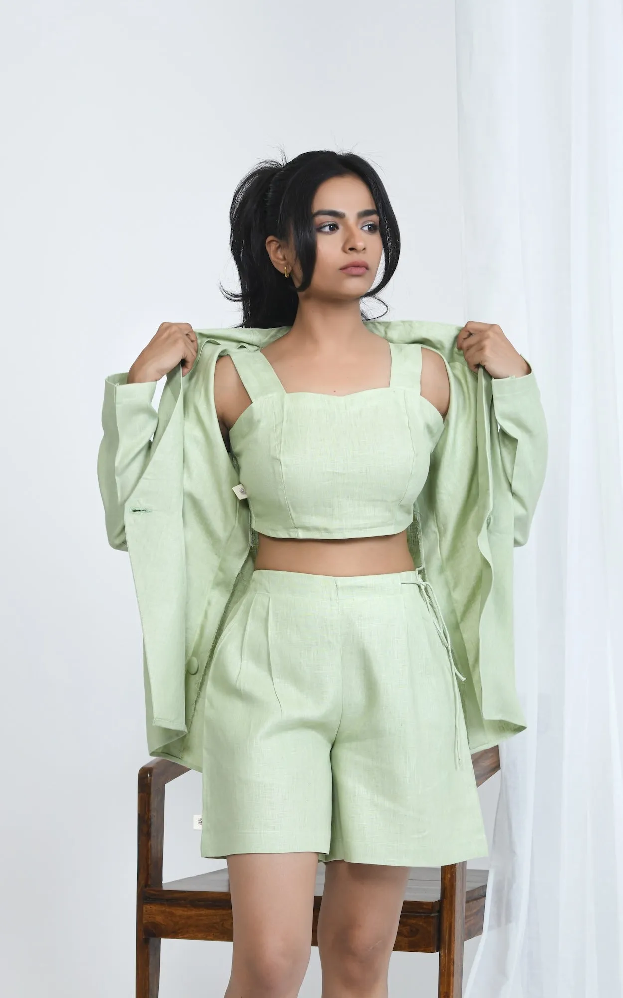 Breathable Hemp Crop Top with Adjustable Fit | Pistachio - light green