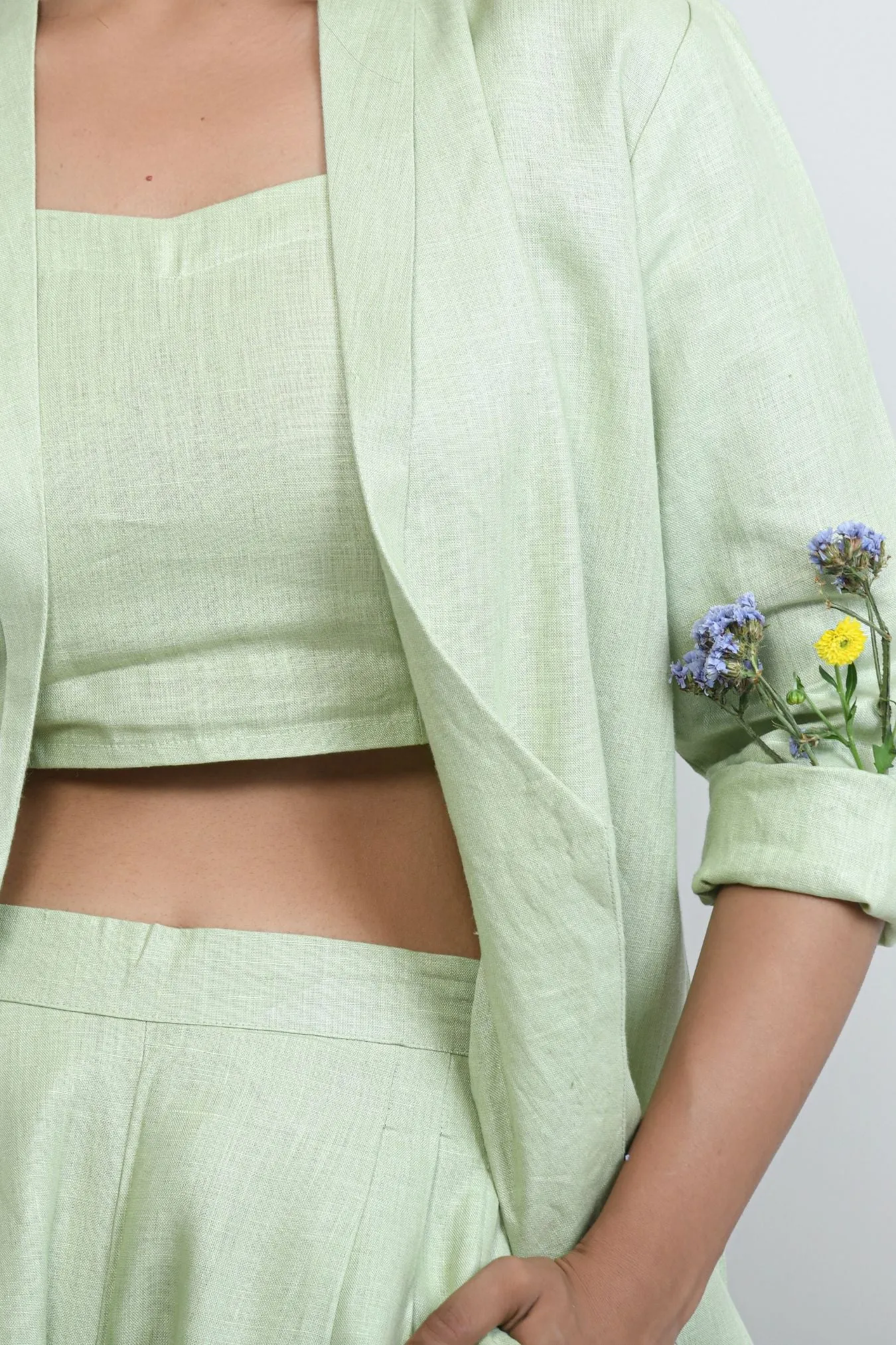 Breathable Hemp Crop Top with Adjustable Fit | Pistachio - light green