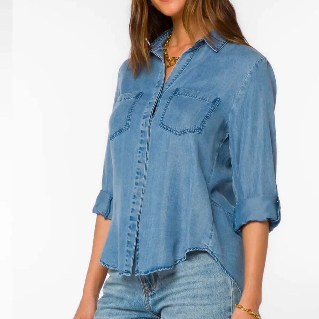 Riley Venice Sky Clean Hem Shirt